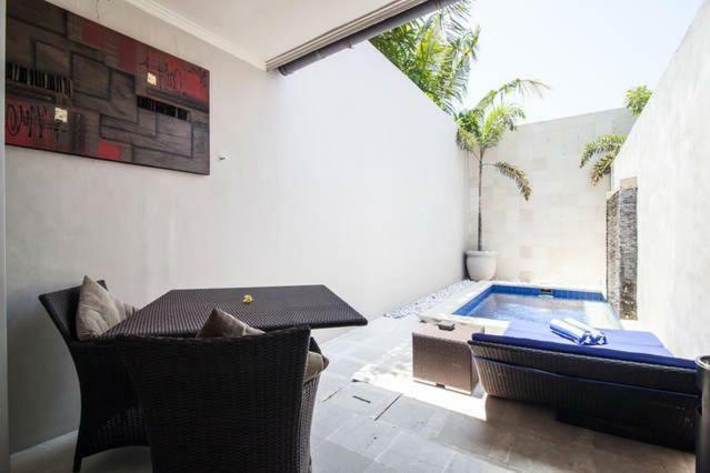 Kuta Regency B10 One Bedroom Villa ภายนอก รูปภาพ